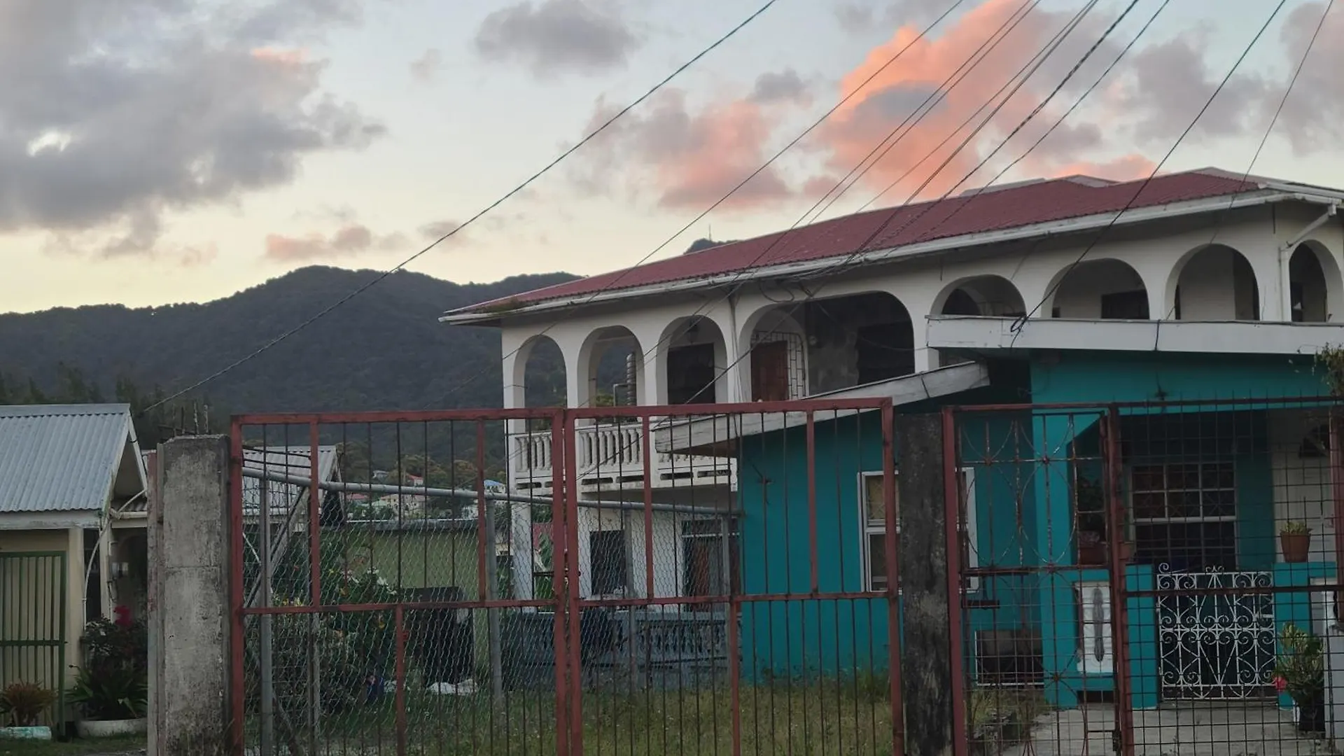 Slippers Guest House Castries